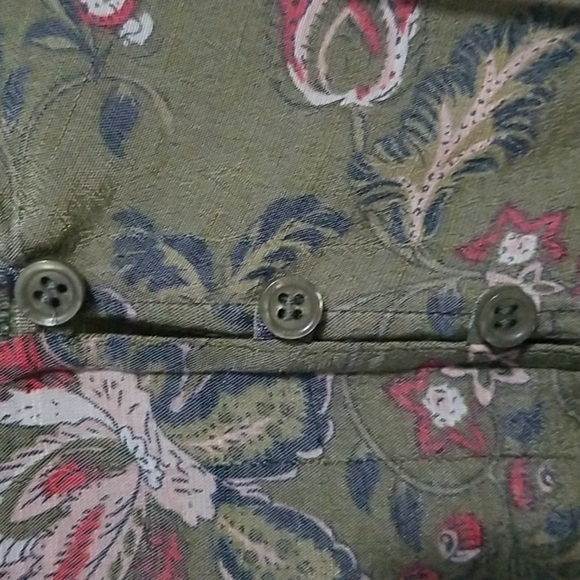 St. John's Bay Sage Green And Floral Sleeveless XL Blouse - Picture 6 of 9